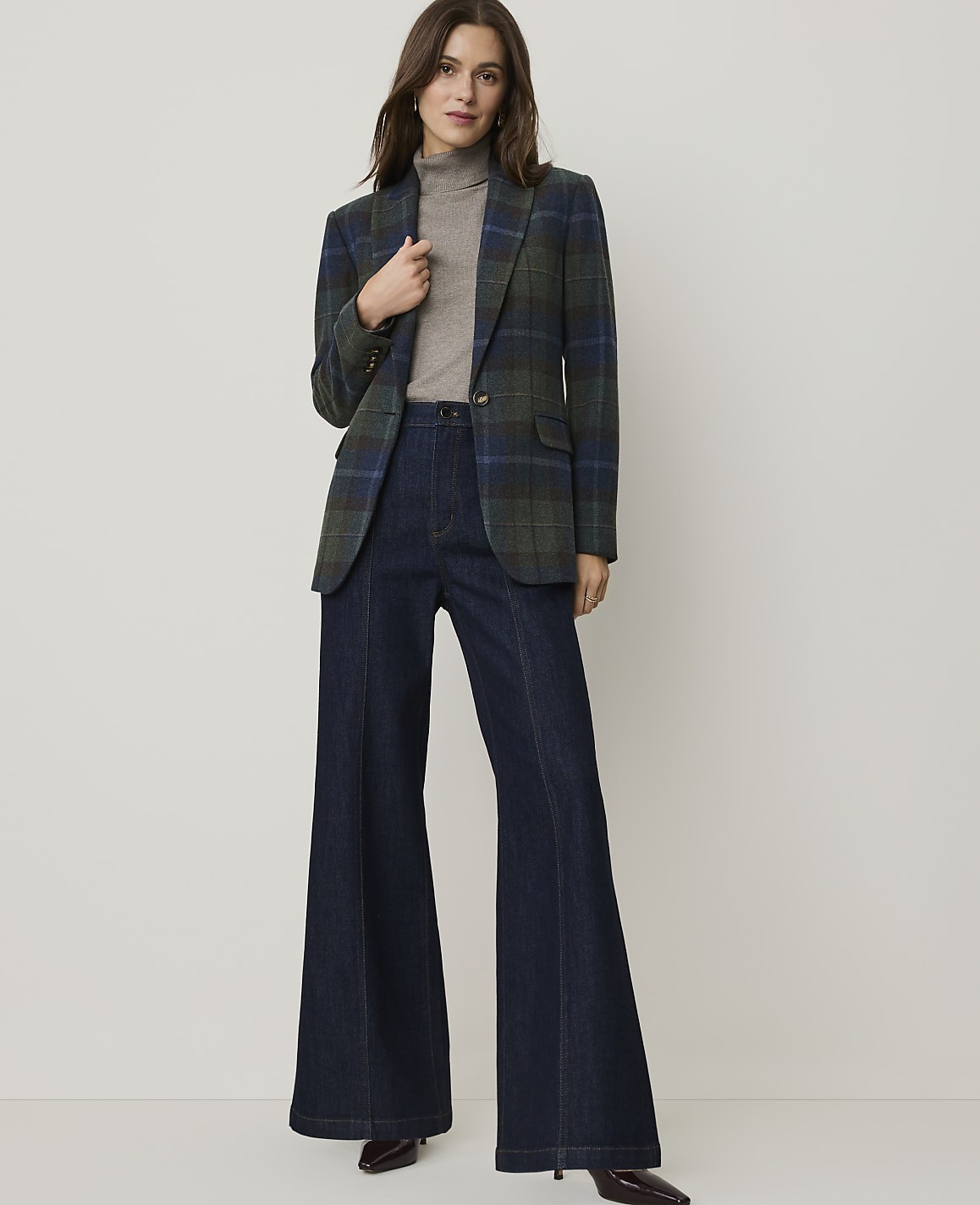 Product/brand image for Ann Taylor